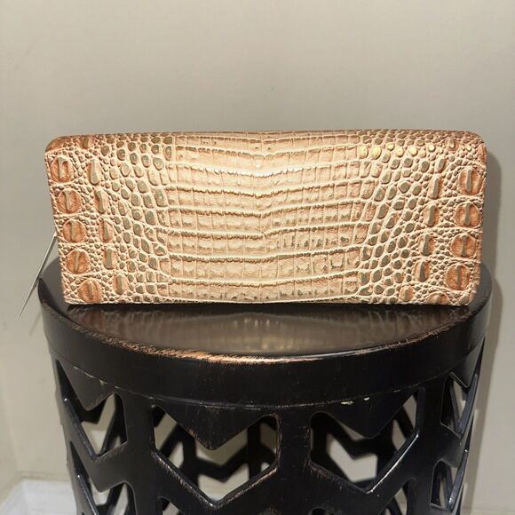 NWT Expressions NYC Faux Crocodile Print Shoulder Clutch Beige Tan Metallic Gold - Picture 3 of 6